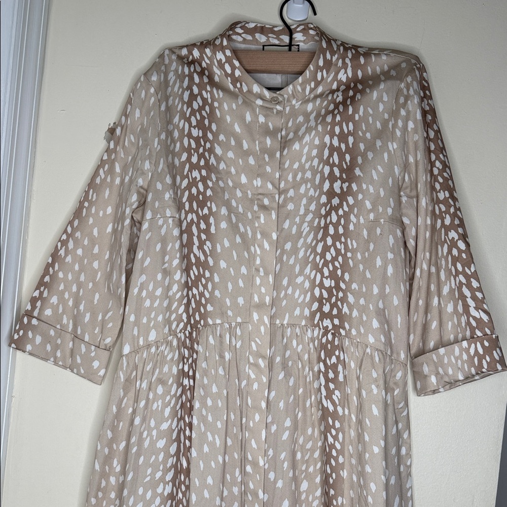 Tuckernuck Antelope Royal Shirt Dress S Beige Animal Deer Print Coastal Chic - Picture 4 of 9